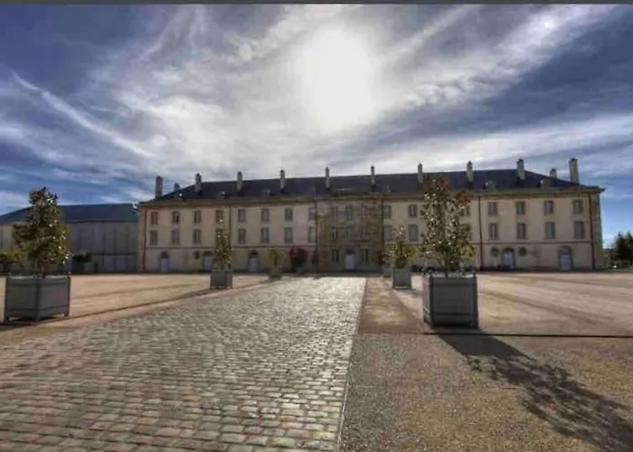 Appartement De Charme Plein Coeur De Moulins