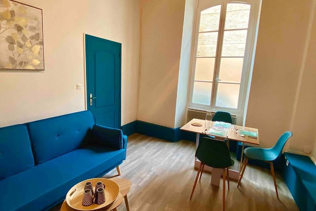 Apartment De Charme Plein Coeur De Moulins